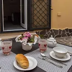 A Casa Di Titty 3*