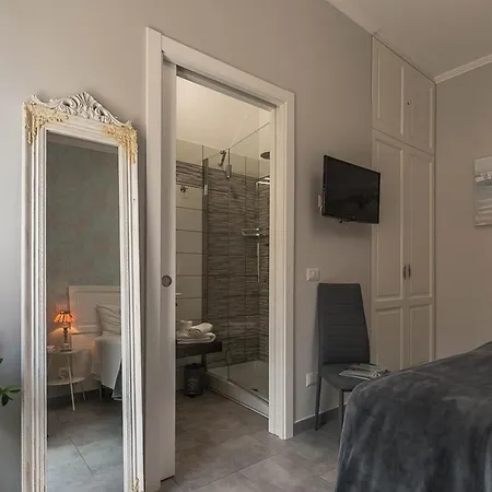 A Casa Di Titty 3*
