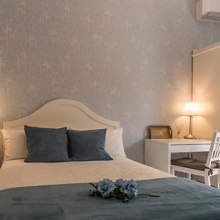 A Casa Di Titty Bed & Breakfast 3*
