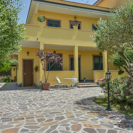 A Casa Di Titty Bed & Breakfast